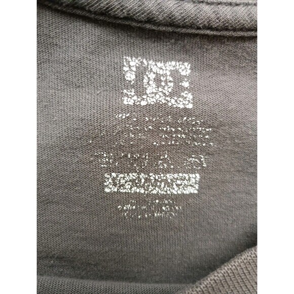 Y2K DC Shoes T-Shirt  Men's Medium Gray Short Sleeve - Picture 3 of 6
